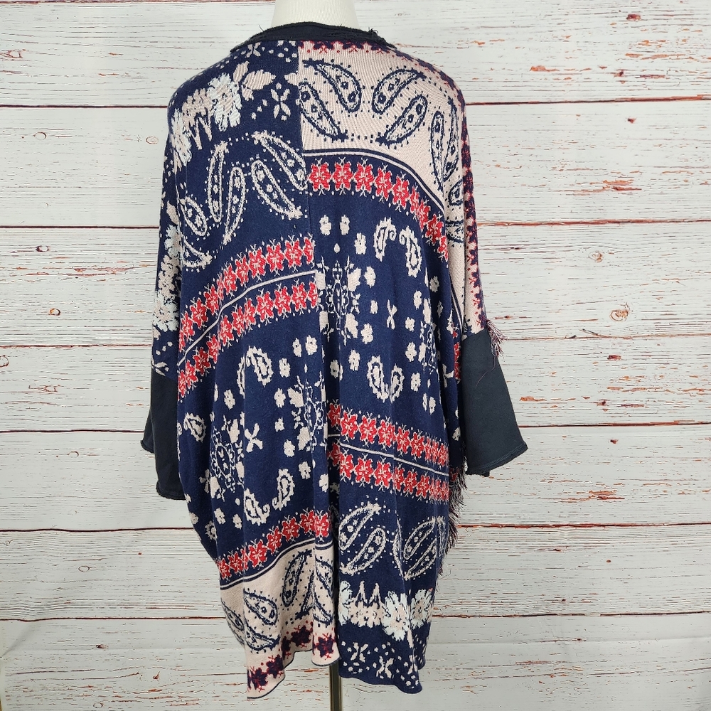 FREE PEOPLE Pieced With Paisley Tunic size M/L - Picture 7 of 10